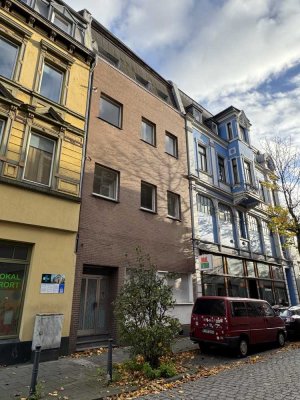 Wohn- und Geschäftshaus in Duisburg-Ruhrort zu verkaufen!