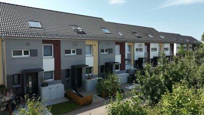 VERKAUF: Viel Platz im Reihenhaus - vermietet!