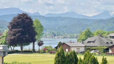 *SEENAH* gepflegte und geräumige 3-ZI-Dachgeschosswohnung mit Carport