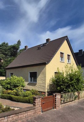 Attraktives Einfamilienhaus in idyllischer Lage – Perfekt für Familien!
