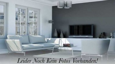 Frisch sanierte 2 Zimmer EG Wohnung
Zentrumsnah am Altstadtring