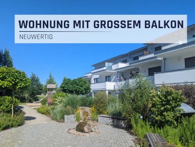 Ruhige Wohnlage! Neuwertige 3-Zimmer Etagenwohnung mit großem Balkon!