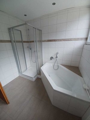 3,5 - Zimmer - Eigentumswohnung mit großem Balkon in einem ruhigen Zweifamilienhaus