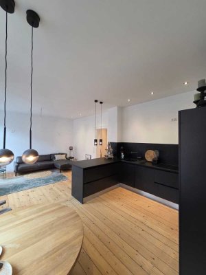 *Schmuckstück im Herzen der List* - Traumhaft sanierte 3-Zimmer-Wohnung nähe Lister Meile