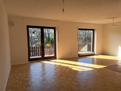 Helle 3-Zimmer-Wohnung mit Balkon in angenehmer Lage