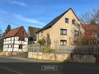 Historisches Fachwerkhaus mit gemütlichem Innenhof und ruhiger Lage in Wendishain.