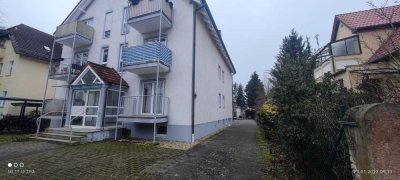Bezugsfreie, große 3 Zimmer-Souterrain-Wohnung, Einbauküche, auch als stilles Teilgewerbe geeignet