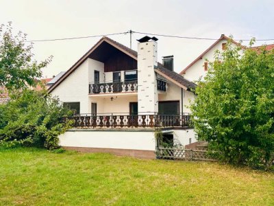 Freistehendes Einfamilienhaus mit vielen Möglichkeiten – Ihr neues Zuhause wartet!