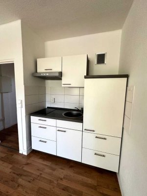 3 Monate Kaltmietfrei geschenkt// 2 Raumwohnung mit 58,24m² und EBK + Balkon