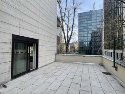 Ruhe und Freiheit inkl. riesiger Dachterrasse im besten Westend