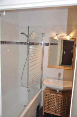 Top sanierte 4-Zimmer-Wohnung mit Komplettküche in Hannover-Vahrenwald