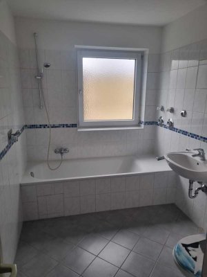 Helle 2-Zimmer Wohnung im 2. OG mit Balkon in Augsburg-Pfersee