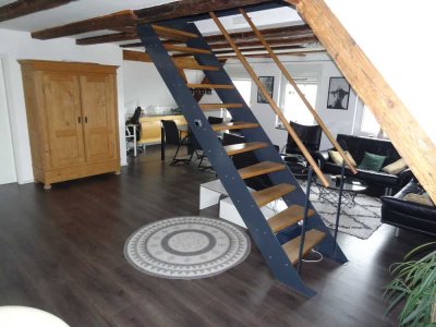 2,5-Zimmer-Maisonette-Apartement in ruhiger, zentraler Lage von Hohengehren, möbliert