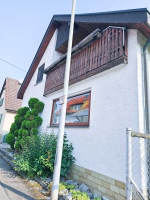 Lichtdurchflutetes Zuhause mit Wintergarten & netter Nachbarschaft