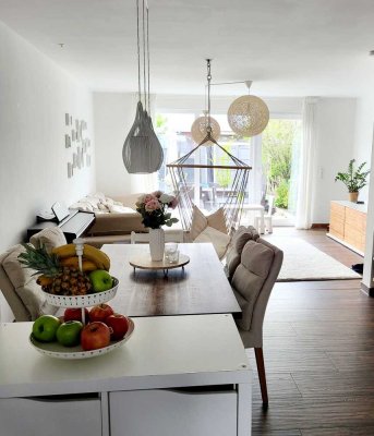 Lichtdurchflutetes Reihenmittelhaus in Familiensiedlung