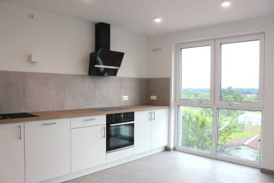 Hochwertige und barrierefreie 4-Zimmerwohnung mit Balkon und EBK