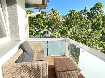 Nachmieter gesucht! Schöne 2-Zimmer Wohnung mit großem Balkon in super Lage!