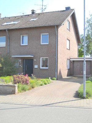 Familienfreundliches 5-Zimmer-Reiheneckhaus in Kaarst-Vorst