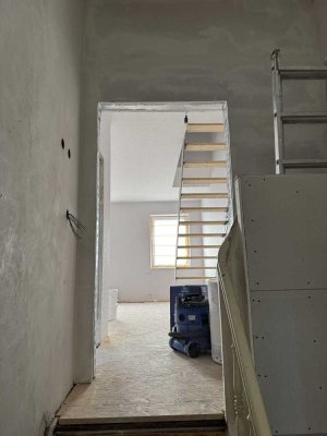 Erstbezug nach Sanierung und Modernisierung: schöne 4-Zimmer-Wohnung zur Miete in Herzogenrath