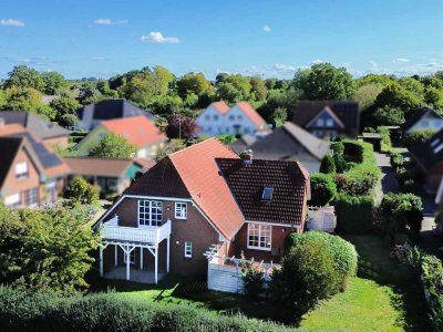 Einfamilienhaus mit Einliegerwohnung in ruhiger Feldrandlage und unmittelbarer Nähe zur Ostsee