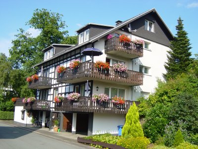 Ferien oder Mehrfamilienhaus mit 6 Apartments mit je 2 Schlafzimmer