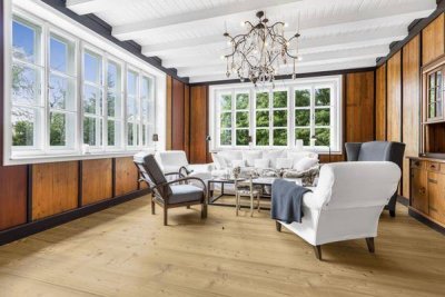 Exklusive Luxusvilla im Wienerwald – Sommerfrische der Extraklasse