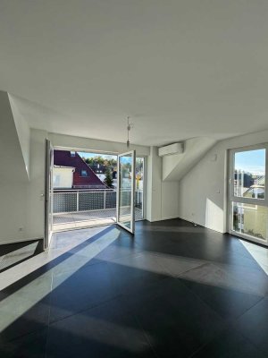 Freistehendes modernes Wohnglück: KfW-55 Neubau-Standard mit Klimaanlage & Weitblick!