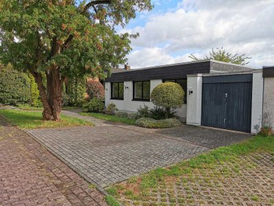 adnota. - SCHLOSSSTADT BRÜHL: FREISTEHENDER UND HELLER BUNGALOW MIT EINLIEGERWOHNUNG IN TOPLAGE!