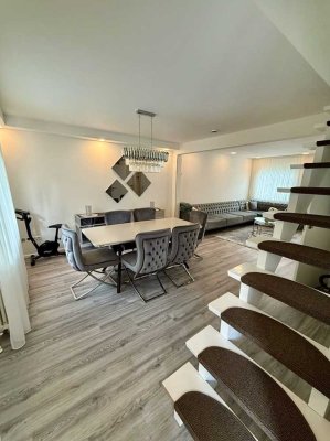 Ruhige, moderne 4-Zimmer-Wohnung mit Balkon und EBK in Lörrach-Brombach