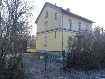 Haus (ehemaliges Bahnwärterhaus), Altbau, 96050 BA, EBK, Hof, Garten, Scheune, befristet zu vermiet.
