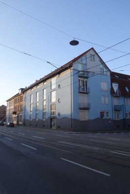 Helle, gepflegte 1-Zimmer-Wohnung mit Balkon in zentraler Lage in Heidelberg-Rohrbach