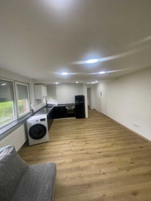 1,5-Zimmer möblierte Wohnung in Karlsruhe-Beiertheim-Bulach mit Garage