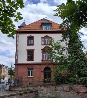 charmantes Dachgeschoss-Studio in Altstadtvilla