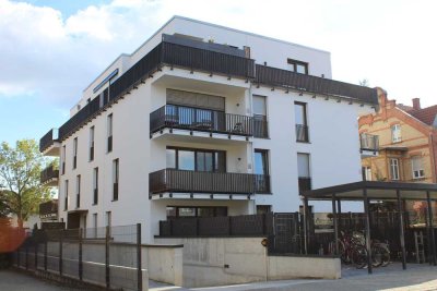 Moderne  & gekühlte 4-Zimmer Wohnung inkl. TG-Stellplatz