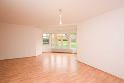 Voraussetzung: Ü50! Frisch renovierte 2-Zimmer-Wohnung im Westlichen Ringgebiet!