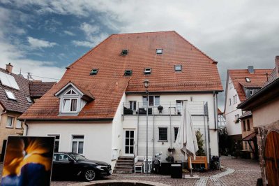 Altstadtflair von Bönnigheim genießen in wunderschöner, lichtdurchfluteter Wohnung