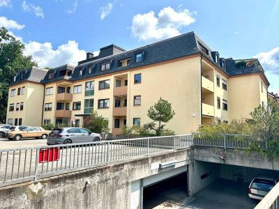 Wohnen am Hofgarten! Großzügige 1- bis 1,5-Zi-Whg mit TG-Stellplatz & barrierefreiem Zugang – sofort