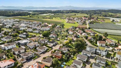 Mehr Platz für Ihre Träume - Freistehendes Einfamilienhaus mit ELW in ruhiger Lage am Pfaffenberg