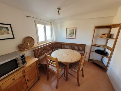 Möblierte und ruhige 2-Zimmer Dachgeschosswohnung im Bessungen
