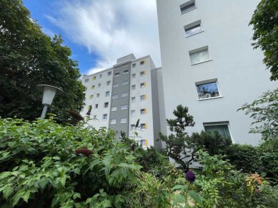 Neu sanierte Familienwohnung mit Ausblick