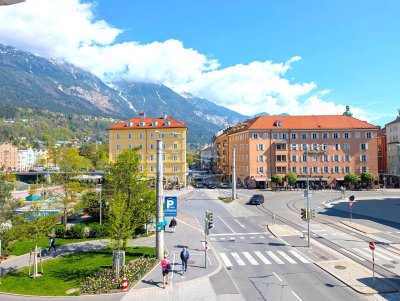 MARKTPLATZ - Großzügige 3-Zimmer-Wohnung mit Stellplatz im Herzen der Stadt