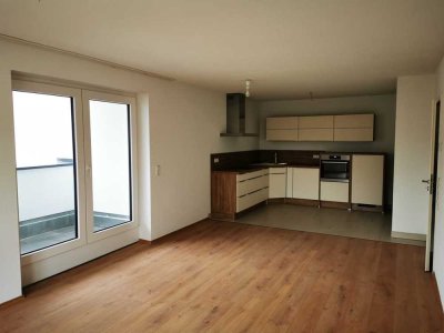 2-Zimmer-Wohnung (62 m²) im 2. Obergeschoss zu vermieten