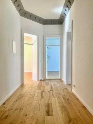 Exklusive Stilaltbau-Wohnung mit Balkon und modernem Komfort