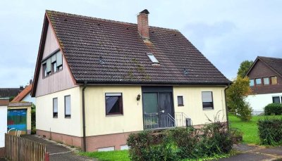 +++ AVERNET - FREISTEHENDES EINFAMILIENHAUS IN OBERRIMSINGEN +++