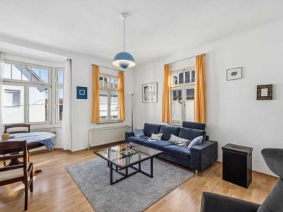 Denkmalgeschützte 4-Zimmer-Altbauwohnung im 1.OG zentral in Stuttgart-Degerloch