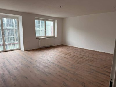 Neu sanierte, geräumige und barrierefreie Wohnung im 2. OG mitten in Bludenz