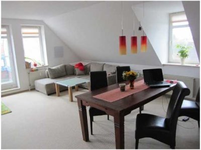 sehr schöne 3-Zimmer-Dachgeschosswohnung in Büdelsdorf