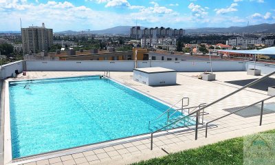 Exklusive 4-Zimmer-Gartenwohnung mit Terrasse und Pool in 1120 Wien – U-Bahn fast vor der Haustür!