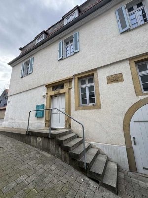 Attraktive Wohnung mit drei Zimmern in Leingarten