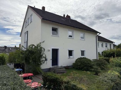 Zweifamilienhaus mit guter Infrastruktur – sichere Renditechance in Hameln